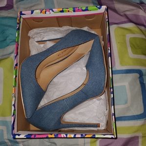 Denim heels 👠